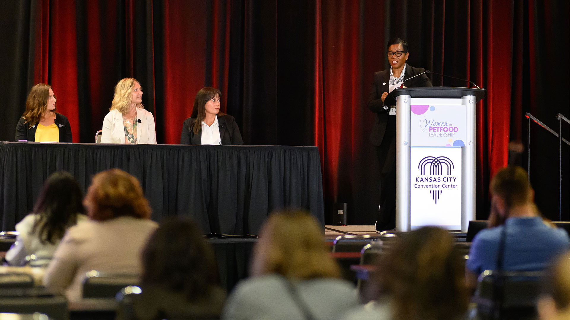 Women in Petfood Leadership panel discussion at Petfood Forum